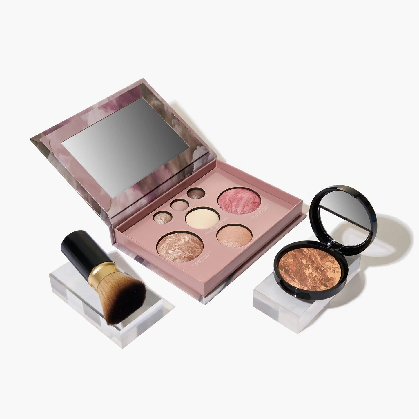💄Encounter a delicate makeup look and unlock the Baked Starter Kit (3PC)🥐