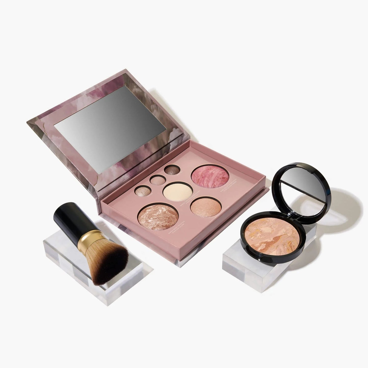 💄Encounter a delicate makeup look and unlock the Baked Starter Kit (3PC)🥐