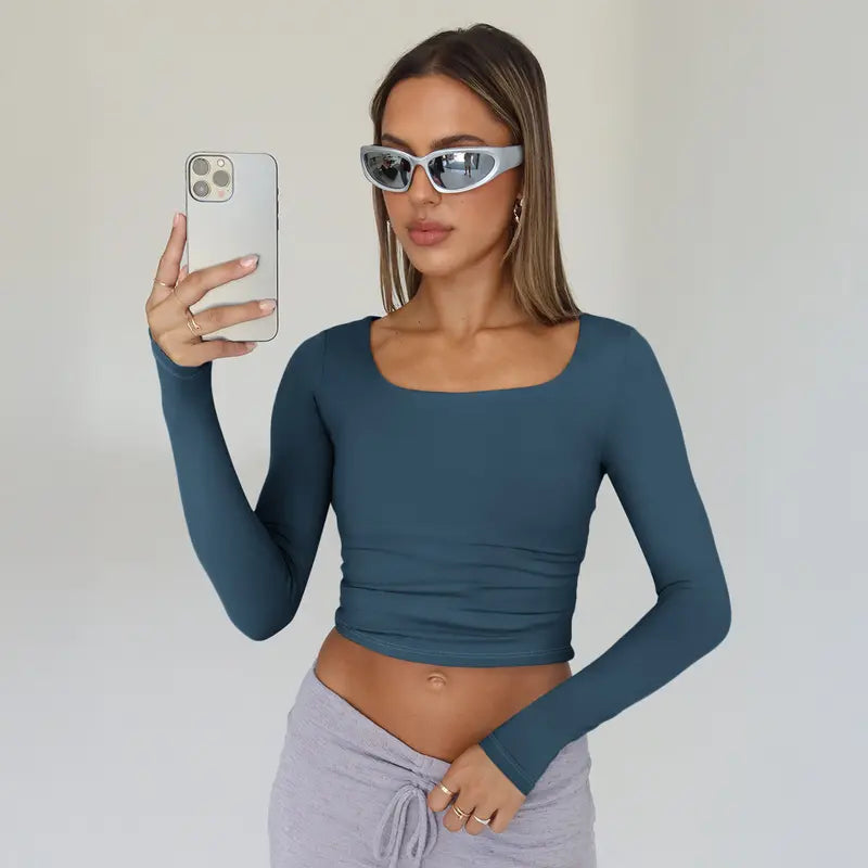 Women's 3 Pack Long Sleeve Crop Tops Slim Fit Y2K Fashion Basic Layering Shirts