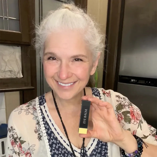 ALL-IN-ONE BALM FOR UNDER-EYE RENEWAL