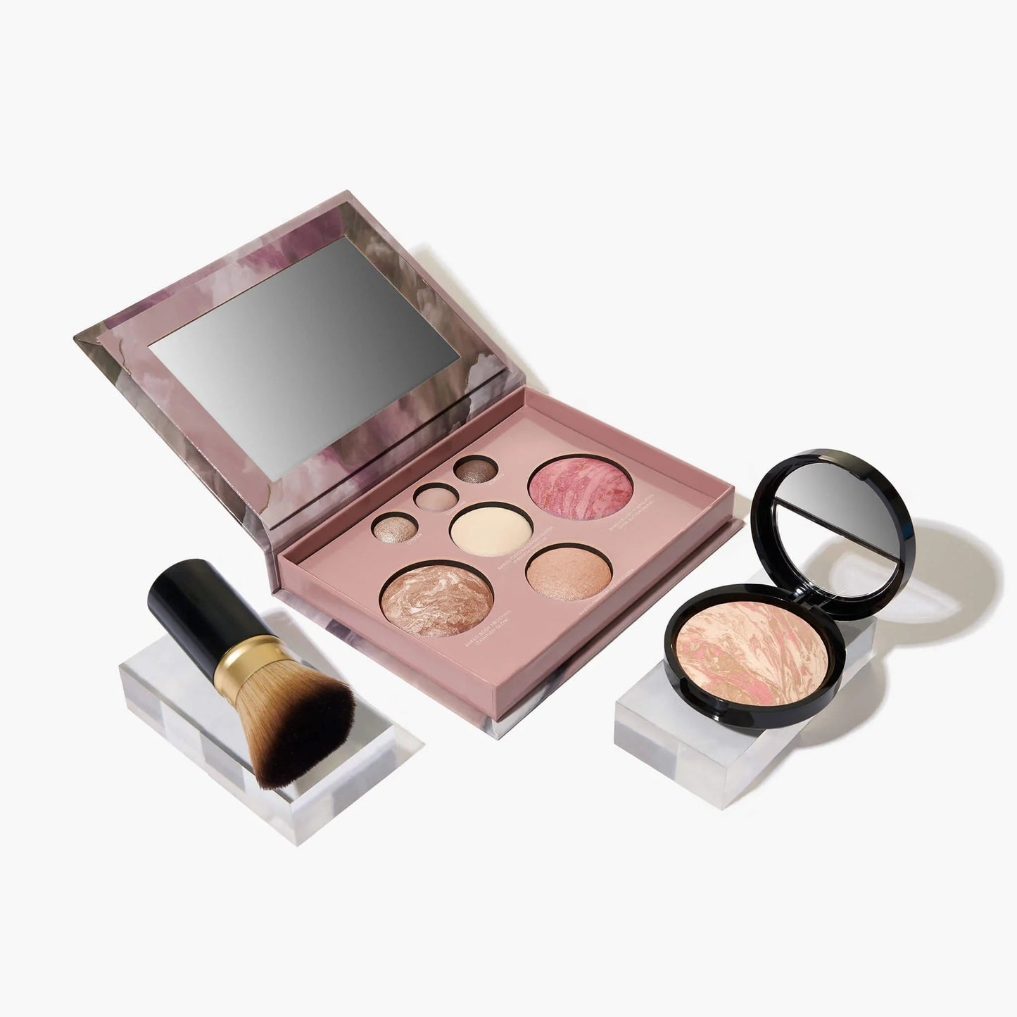 💄Encounter a delicate makeup look and unlock the Baked Starter Kit (3PC)🥐